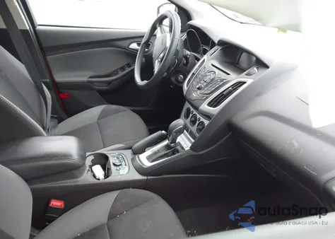 2014 Ford Focus Se из США, поврежденный, VIN 1FADP3K22EL188464